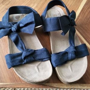 Women's navy blue sandals